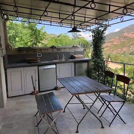 بيت للعطل Maison Authentique Corse Manso